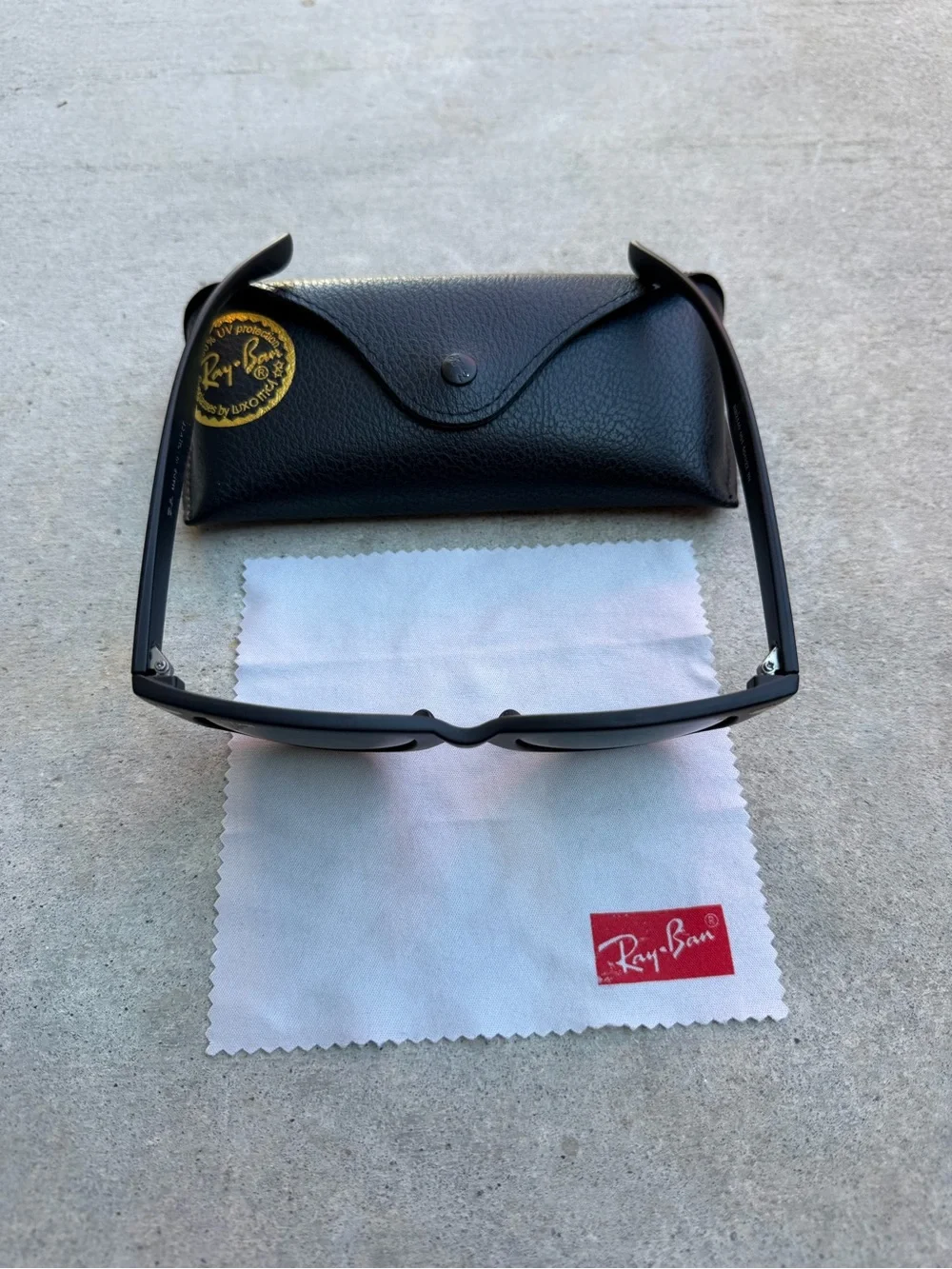 RayBan Wayfarer Sunglasses RB2140 Matte Black Frame G-15 Lens